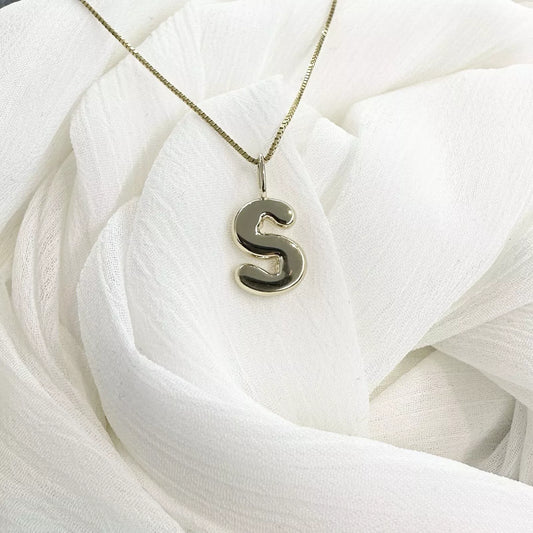 Main Street Pendant 'S'